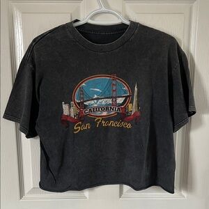 Brandy Melville San Francisco California Acid Wash Dark Grey Cropped T-Shirt OS